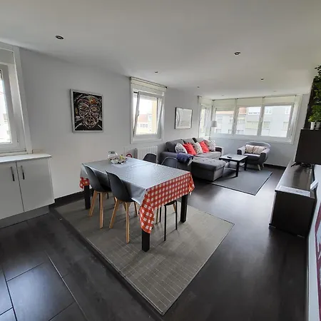 A 50 Metros Del Paseo Maritimo * A Coruna