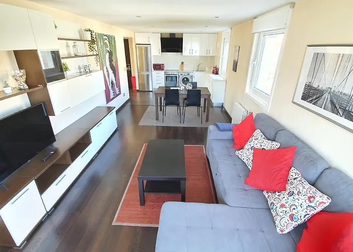 A 50 Metros Del Paseo Maritimo